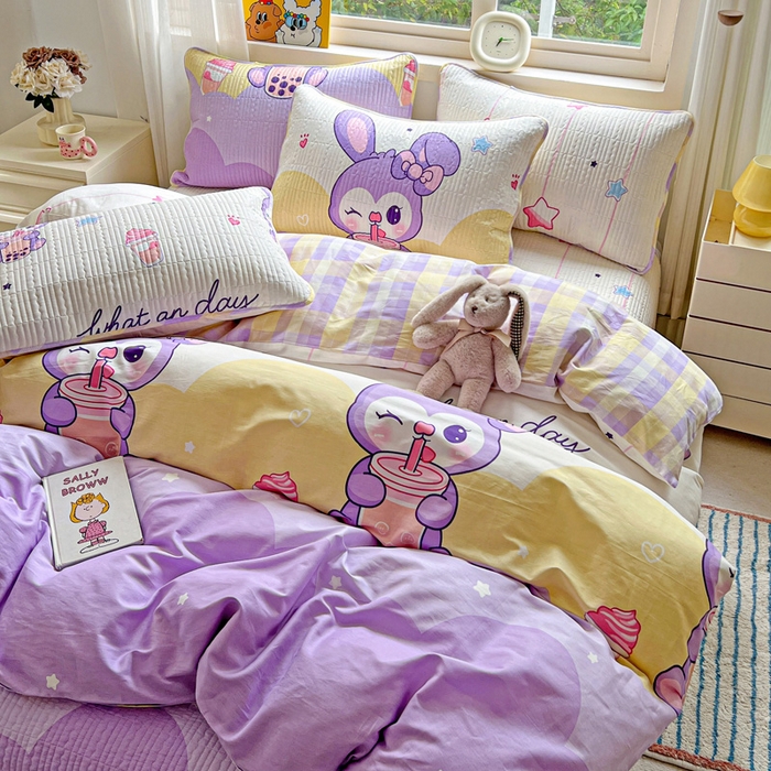 91家纺网 家纺一手货源 找家纺 羽爱家纺 2025新款A类13372全棉印花砂洗床盖套件 小兔兔