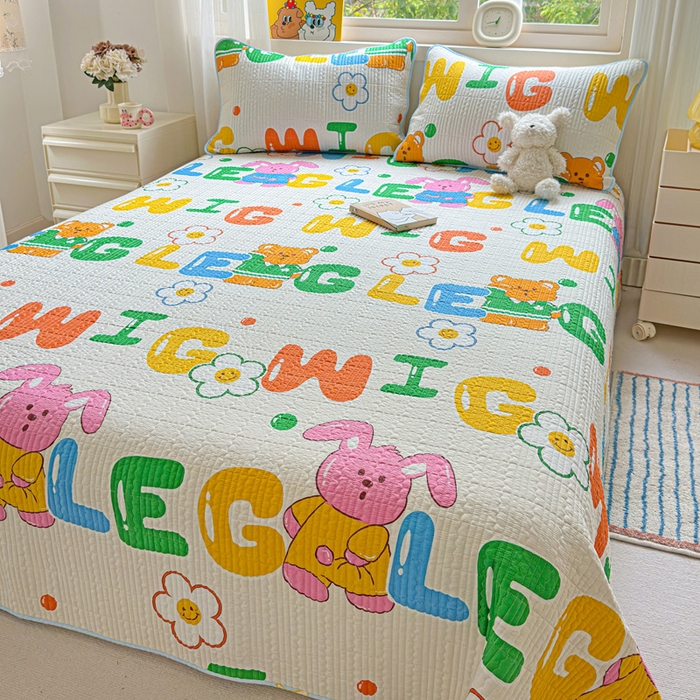 91家纺网 家纺一手货源 找家纺 羽爱家纺 2025新款A类13372全棉印花砂洗床盖套件 笑脸花花