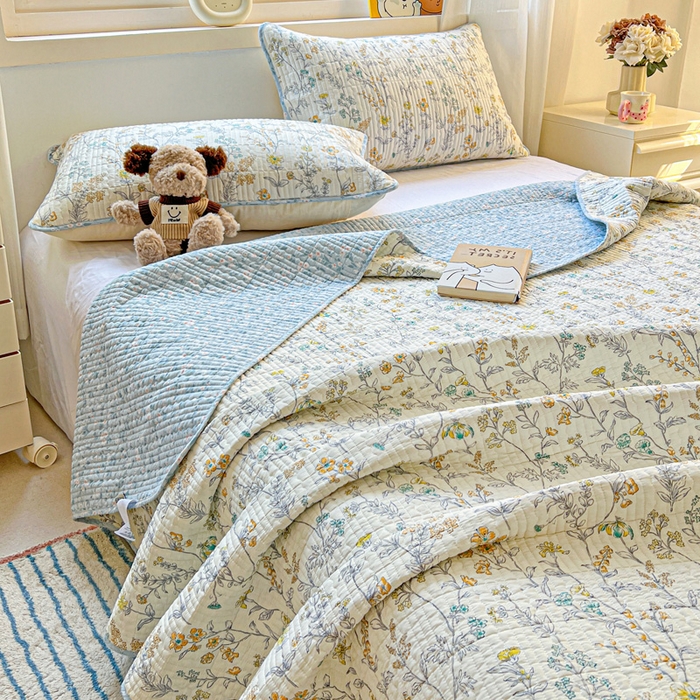 91家纺网 家纺一手货源 找家纺 羽爱家纺 2025新款A类13372全棉印花砂洗床盖套件 栀清