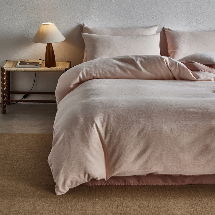 91家纺网 家纺一手货源 找家纺 千朵森 2025新款全棉色织提花四季款四件套-艾薇 艾薇-薄玉色