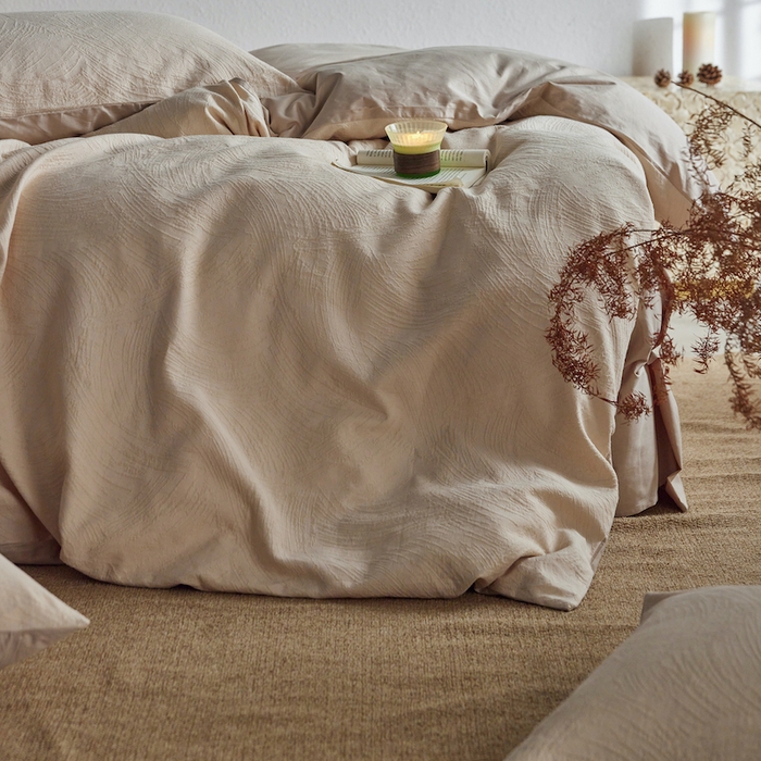 91家纺网 家纺一手货源 找家纺 千朵森 2025新款全棉色织提花四季款四件套-艾薇 艾薇-春水白