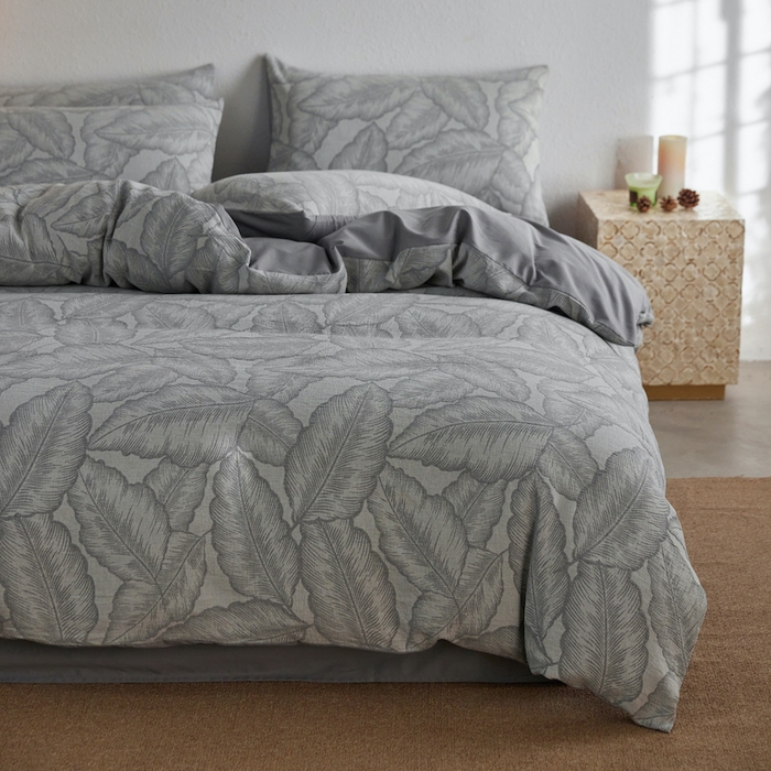 91家纺网 家纺一手货源 找家纺 千朵森 2025新款全棉色织提花四季款四件套-艾薇 艾薇-幻影灰