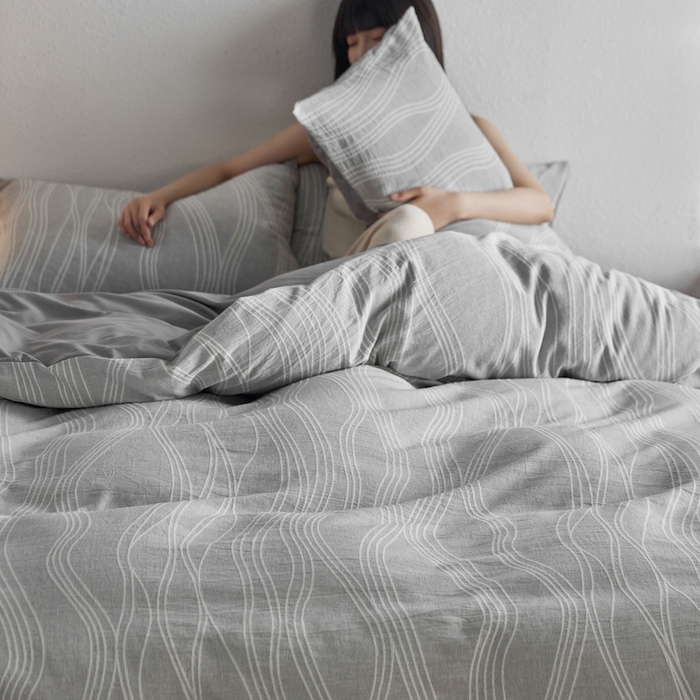 91家纺网 家纺一手货源 找家纺 千朵森 2025新款全棉色织提花四季款四件套-艾薇 艾薇-慕斯灰