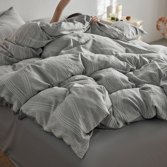 91家纺网 家纺一手货源 找家纺 千朵森 2025新款全棉色织提花四季款四件套-艾薇 艾薇-慕斯灰