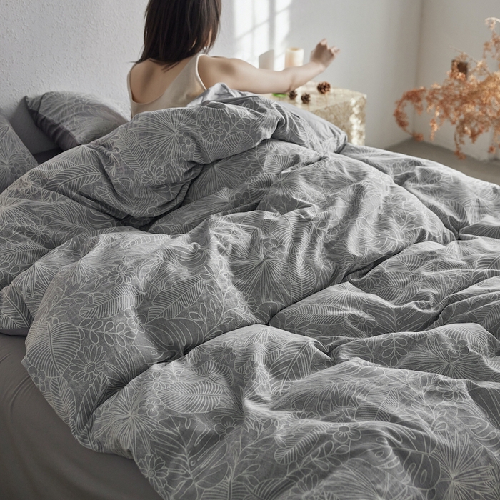 91家纺网 家纺一手货源 找家纺 千朵森 2025新款全棉色织提花四季款四件套-艾薇 艾薇-晴蓝灰