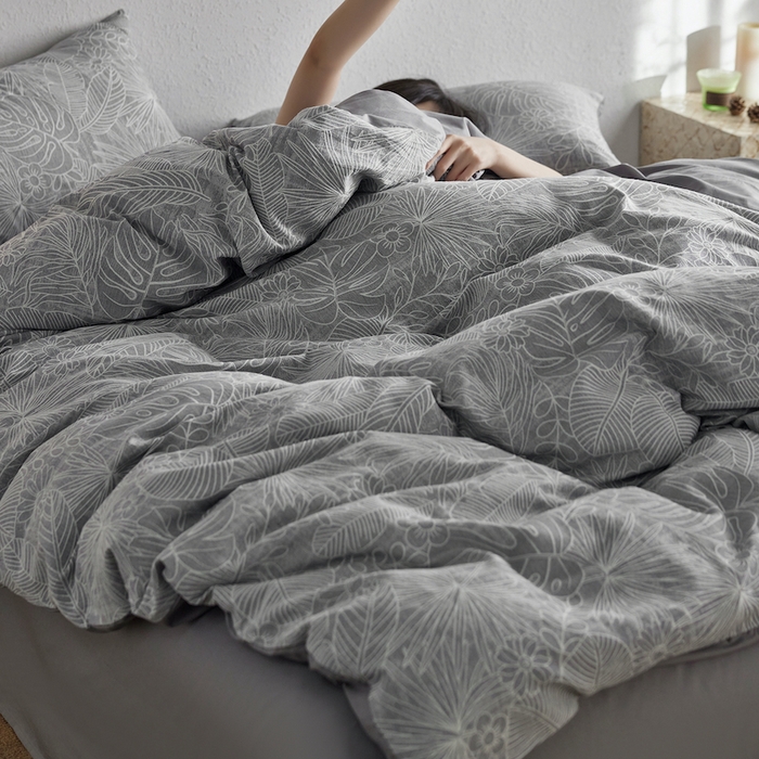 91家纺网 家纺一手货源 找家纺 千朵森 2025新款全棉色织提花四季款四件套-艾薇 艾薇-晴蓝灰