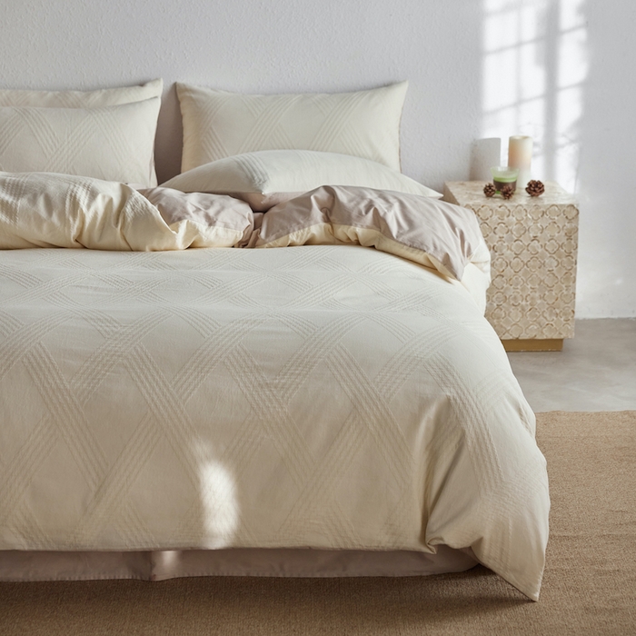 91家纺网 家纺一手货源 找家纺 千朵森 2025新款全棉色织提花四季款四件套-艾薇 艾薇-汝窑白