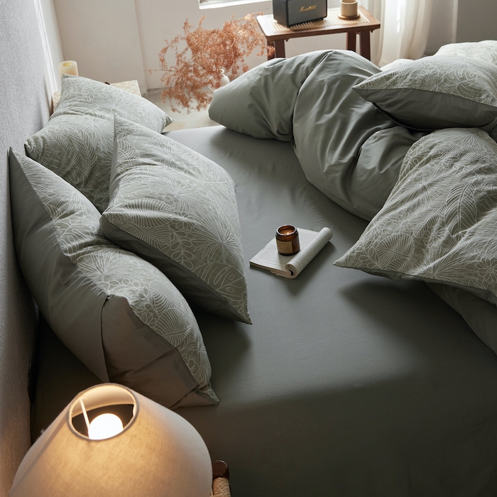 91家纺网 家纺一手货源 找家纺 千朵森 2025新款全棉色织提花四季款四件套-艾薇 艾薇-亚特绿