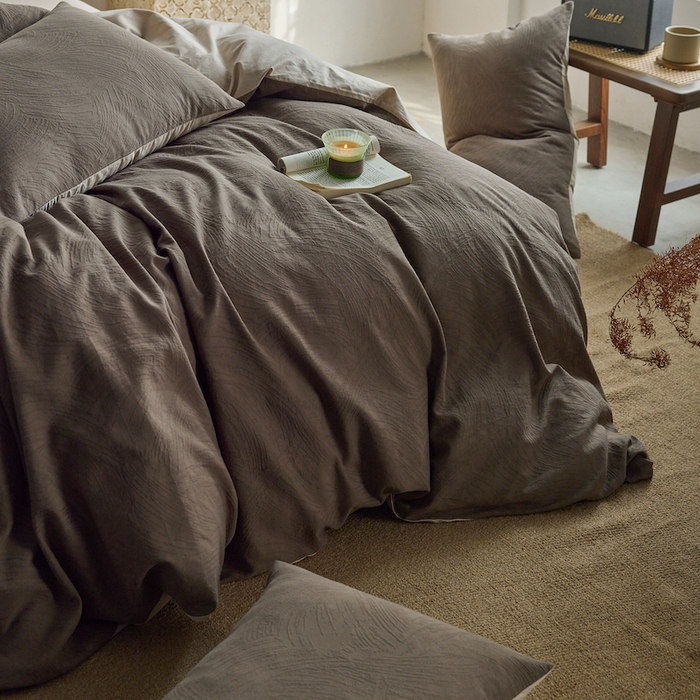 91家纺网 家纺一手货源 找家纺 千朵森 2025新款全棉色织提花四季款四件套-艾薇 艾薇-燕麦咖