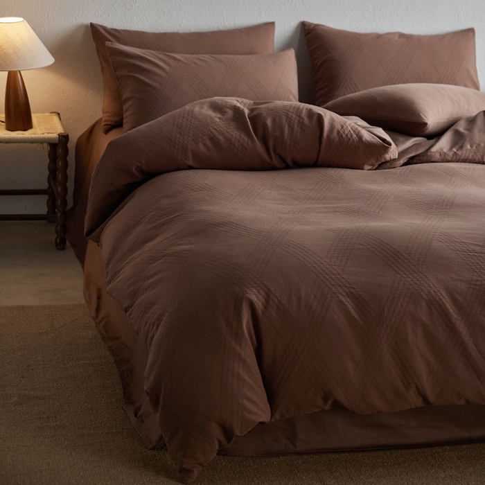 91家纺网 家纺一手货源 找家纺 千朵森 2025新款全棉色织提花四季款四件套-艾薇 艾薇-余晖棕