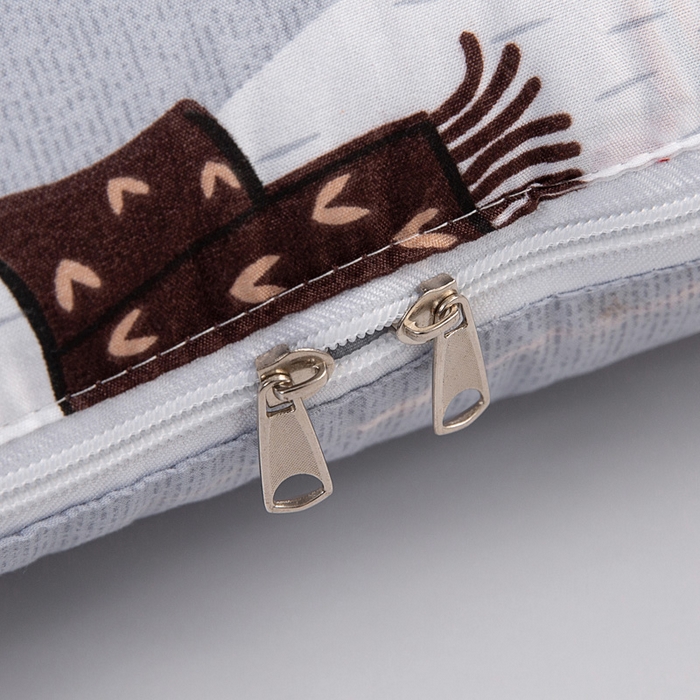 91家纺网 家纺一手货源 找家纺 悦织湾家纺 2025新款精疏棉抱枕被靠枕抱枕毯轻奢时尚卡通小清新电商直播热销款 航海日记