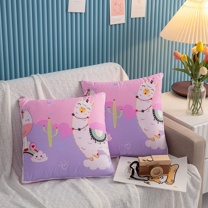 91家纺网 家纺一手货源 找家纺 悦织湾家纺 2025新款精疏棉抱枕被靠枕抱枕毯轻奢时尚卡通小清新电商直播热销款 两小无猜