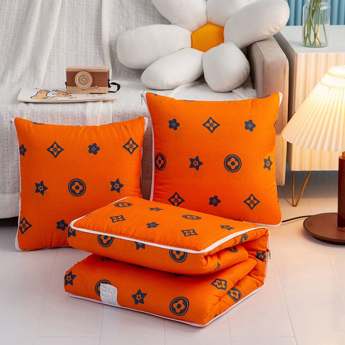 91家纺网 家纺一手货源 找家纺 悦织湾家纺 2025新款精疏棉抱枕被靠枕抱枕毯轻奢时尚卡通小清新电商直播热销款 幸运草 -桔