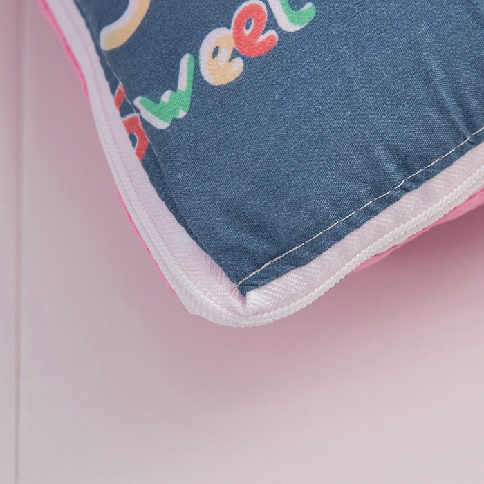 91家纺网 家纺一手货源 找家纺 悦织湾家纺 2025新款精疏棉抱枕被靠枕抱枕毯轻奢时尚卡通小清新电商直播热销款 甜蜜蜜