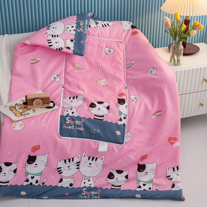 91家纺网 家纺一手货源 找家纺 悦织湾家纺 2025新款精疏棉抱枕被靠枕抱枕毯轻奢时尚卡通小清新电商直播热销款 甜蜜蜜