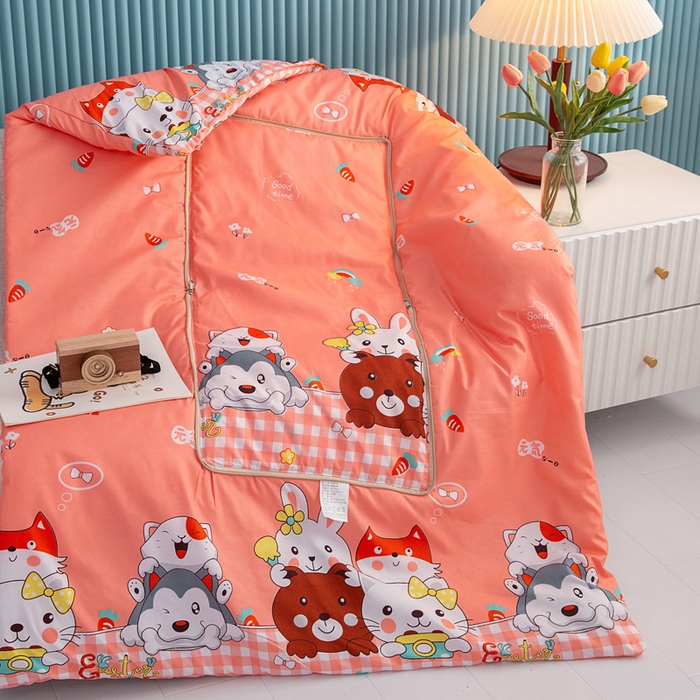 91家纺网 家纺一手货源 找家纺 悦织湾家纺 2025新款精疏棉抱枕被靠枕抱枕毯轻奢时尚卡通小清新电商直播热销款 萌萌乐园