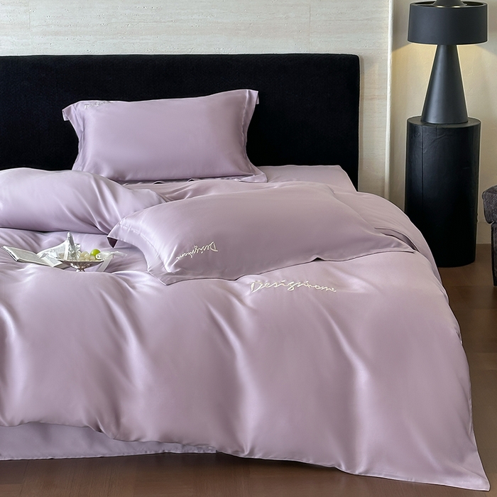 91家纺网 家纺一手货源 找家纺 黛舒家居 2025新款60S兰精天丝纯色简绣四件套 丁香紫