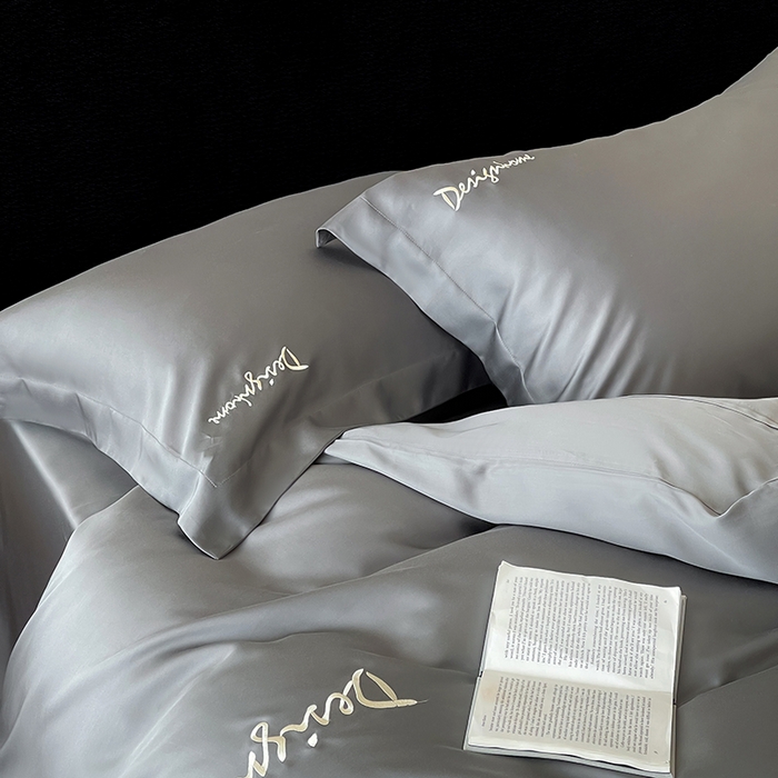 91家纺网 家纺一手货源 找家纺 黛舒家居 2025新款60S兰精天丝纯色简绣四件套 玄灰