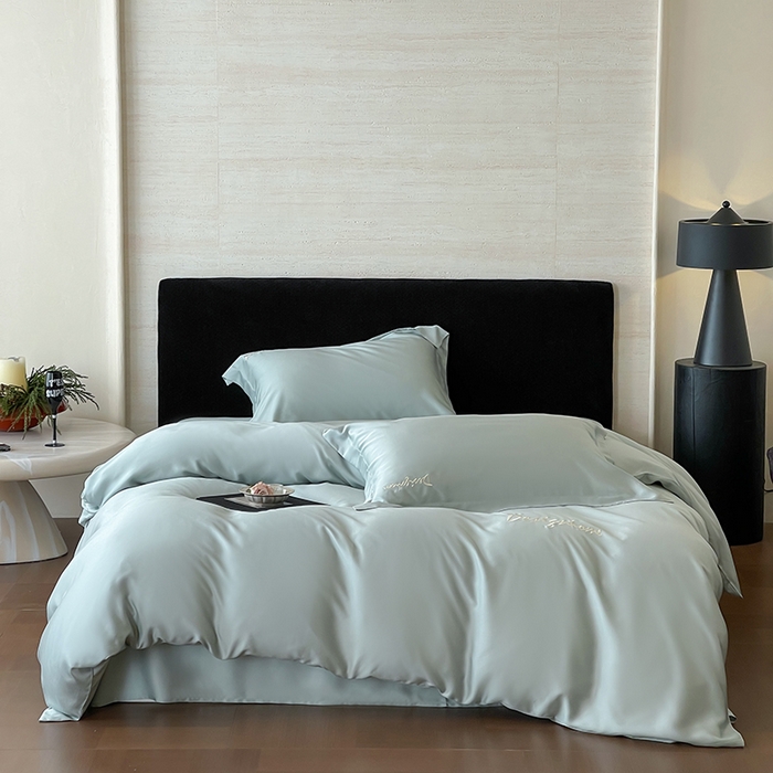 91家纺网 家纺一手货源 找家纺 黛舒家居 2025新款60S兰精天丝纯色简绣四件套 薄荷绿