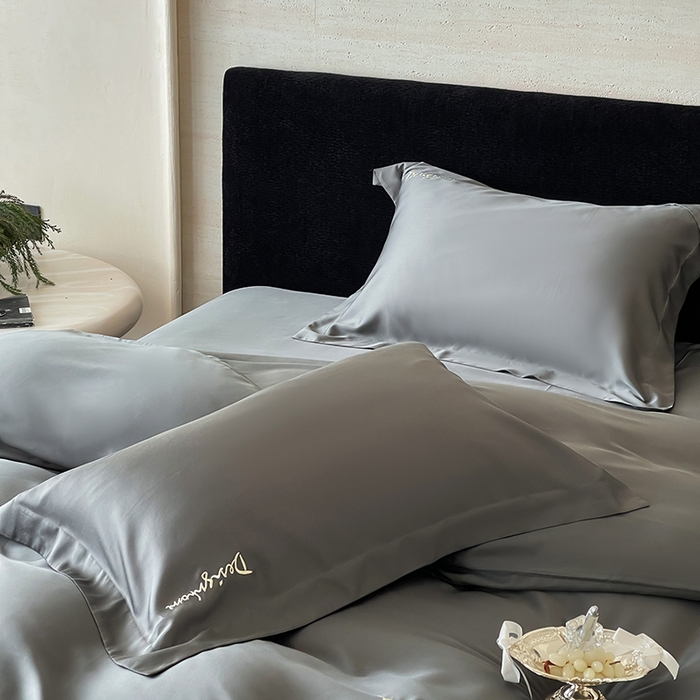 91家纺网 家纺一手货源 找家纺 黛舒家居 2025新款60S兰精天丝纯色简绣四件套 玄灰