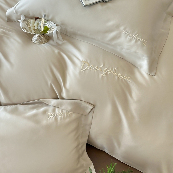 91家纺网 家纺一手货源 找家纺 黛舒家居 2025新款60S兰精天丝纯色简绣四件套 素灰