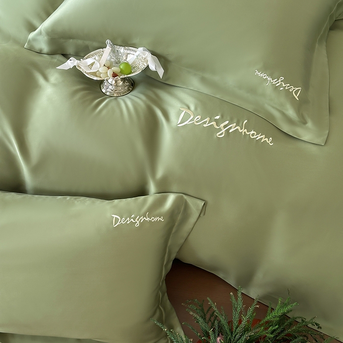 91家纺网 家纺一手货源 找家纺 黛舒家居 2025新款60S兰精天丝纯色简绣四件套 松绿