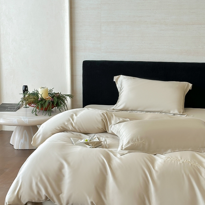 91家纺网 家纺一手货源 找家纺 黛舒家居 2025新款60S兰精天丝纯色简绣四件套 素灰