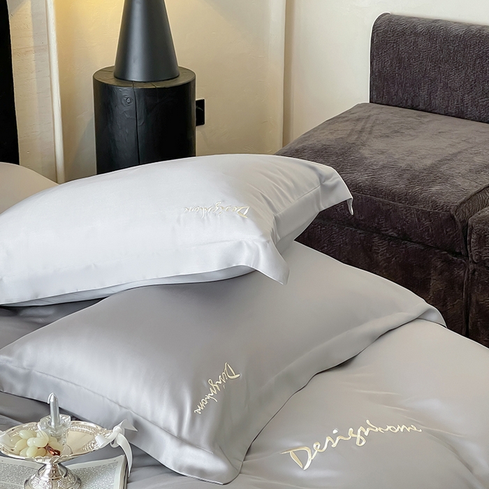 91家纺网 家纺一手货源 找家纺 黛舒家居 2025新款60S兰精天丝纯色简绣四件套 烟灰