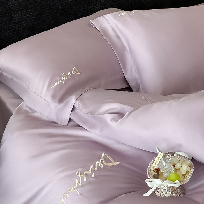 91家纺网 家纺一手货源 找家纺 黛舒家居 2025新款60S兰精天丝纯色简绣四件套 丁香紫