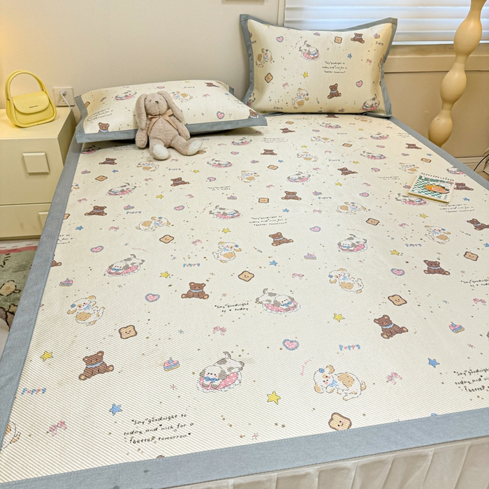 91家纺网 家纺一手货源 找家纺 慕尚家纺 2025新款600D小清新凉感冰丝凉席三件套 奶缇熊