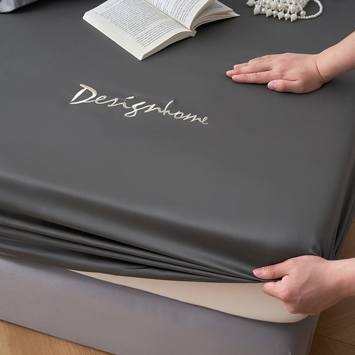 91家纺网 家纺一手货源 找家纺 黛舒家居 2025新款60S兰精天丝纯色简绣单床笠 玄灰