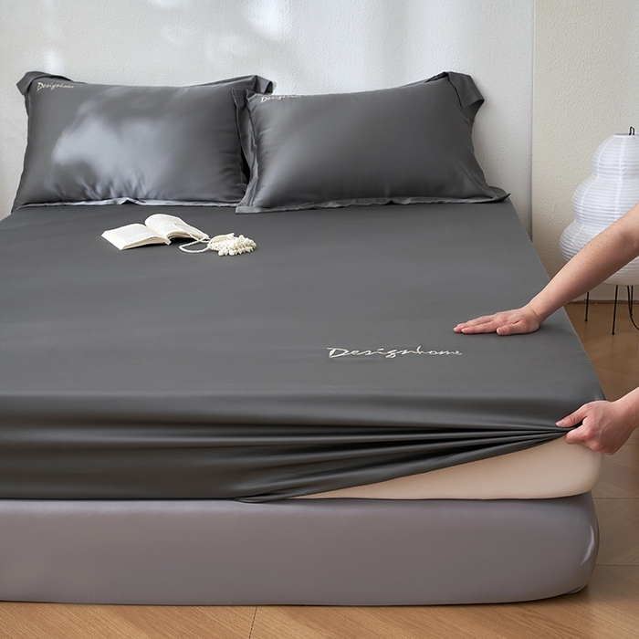 91家纺网 家纺一手货源 找家纺 黛舒家居 2025新款60S兰精天丝纯色简绣单床笠 玄灰