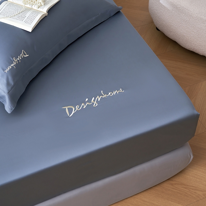 91家纺网 家纺一手货源 找家纺 黛舒家居 2025新款60S兰精天丝纯色简绣单床笠 石青