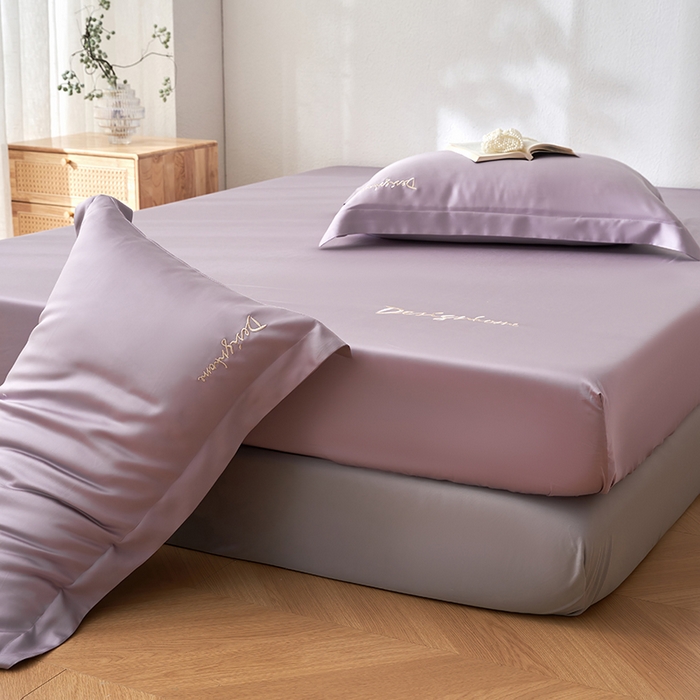 91家纺网 家纺一手货源 找家纺 黛舒家居 2025新款60S兰精天丝纯色简绣单床笠 丁香紫