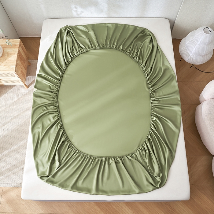 91家纺网 家纺一手货源 找家纺 黛舒家居 2025新款60S兰精天丝纯色简绣单床笠 松绿