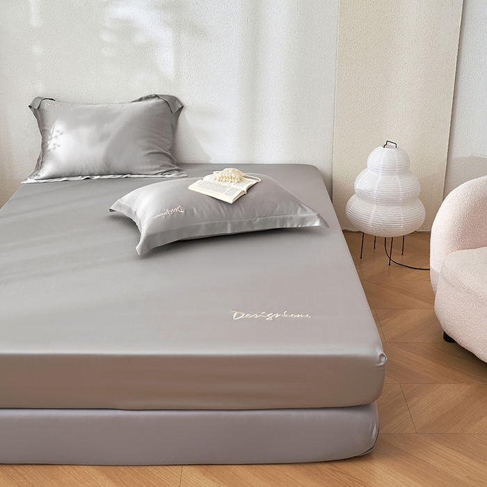 91家纺网 家纺一手货源 找家纺 黛舒家居 2025新款60S兰精天丝纯色简绣单床笠 烟灰