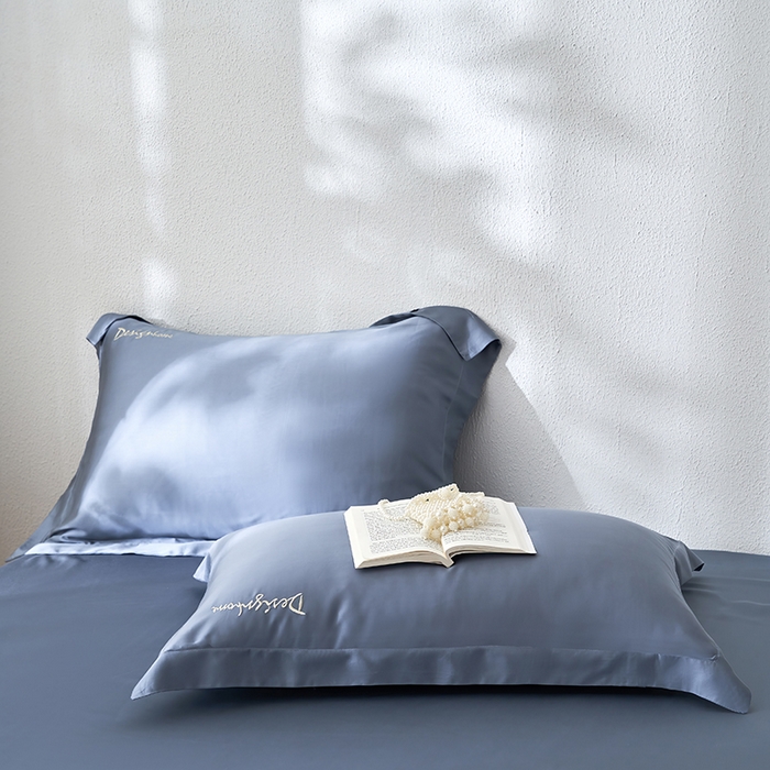 91家纺网 家纺一手货源 找家纺 黛舒家居 2025新款60S兰精天丝纯色简绣单床笠 石青