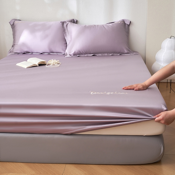 91家纺网 家纺一手货源 找家纺 黛舒家居 2025新款60S兰精天丝纯色简绣单床笠 丁香紫