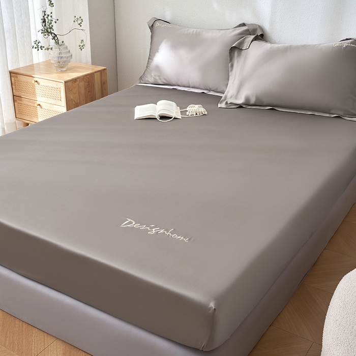 91家纺网 家纺一手货源 找家纺 黛舒家居 2025新款60S兰精天丝纯色简绣单床笠 竹卡