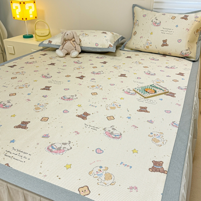 91家纺网 家纺一手货源 找家纺 慕尚家纺 2025新款600D小清新凉感冰丝凉席三件套 奶缇熊