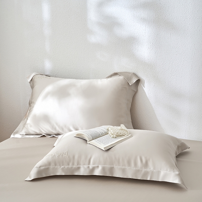 91家纺网 家纺一手货源 找家纺 黛舒家居 2025新款60S兰精天丝纯色简绣单床笠 素灰