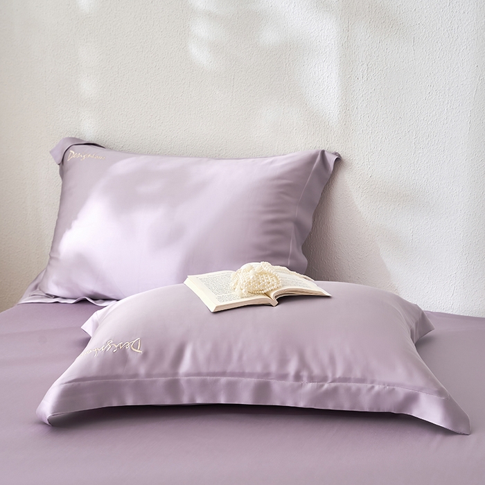 91家纺网 家纺一手货源 找家纺 黛舒家居 2025新款60S兰精天丝纯色简绣单床笠 丁香紫