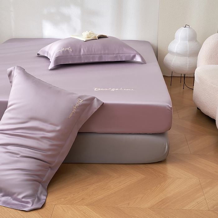 91家纺网 家纺一手货源 找家纺 黛舒家居 2025新款60S兰精天丝纯色简绣单床笠 丁香紫