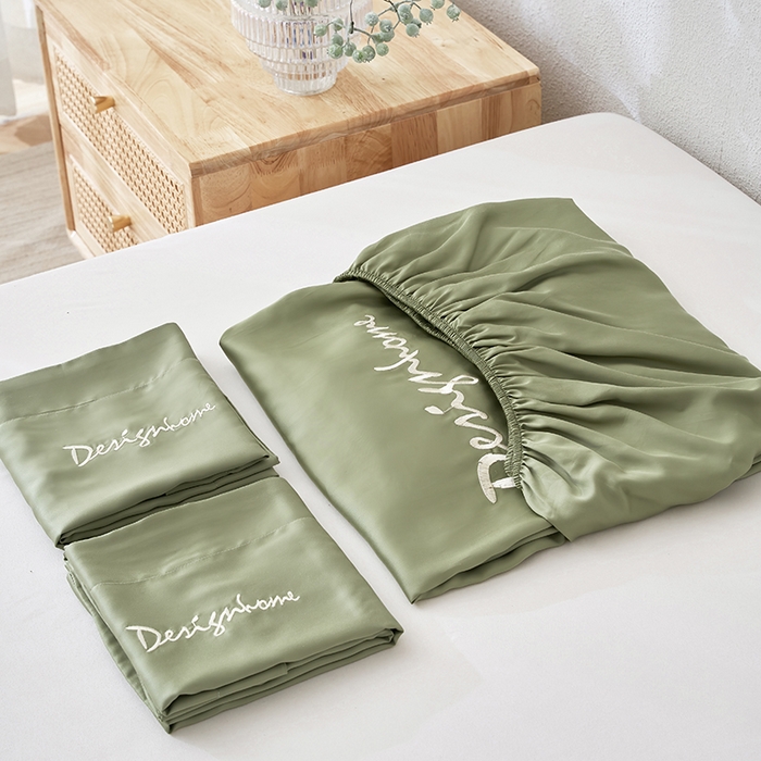 91家纺网 家纺一手货源 找家纺 黛舒家居 2025新款60S兰精天丝纯色简绣单床笠 松绿