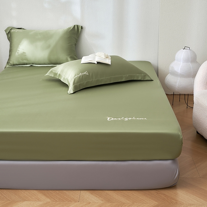 91家纺网 家纺一手货源 找家纺 黛舒家居 2025新款60S兰精天丝纯色简绣单床笠 松绿