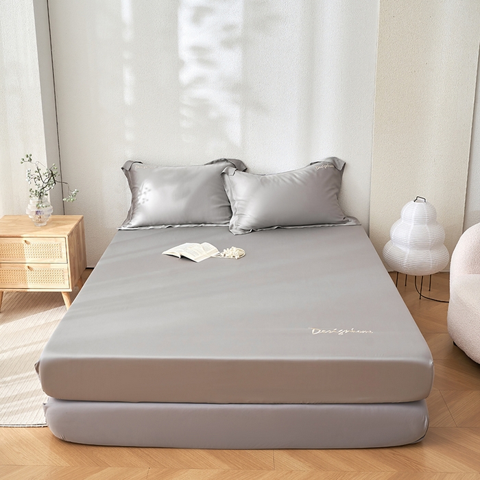 91家纺网 家纺一手货源 找家纺 黛舒家居 2025新款60S兰精天丝纯色简绣单床笠 烟灰