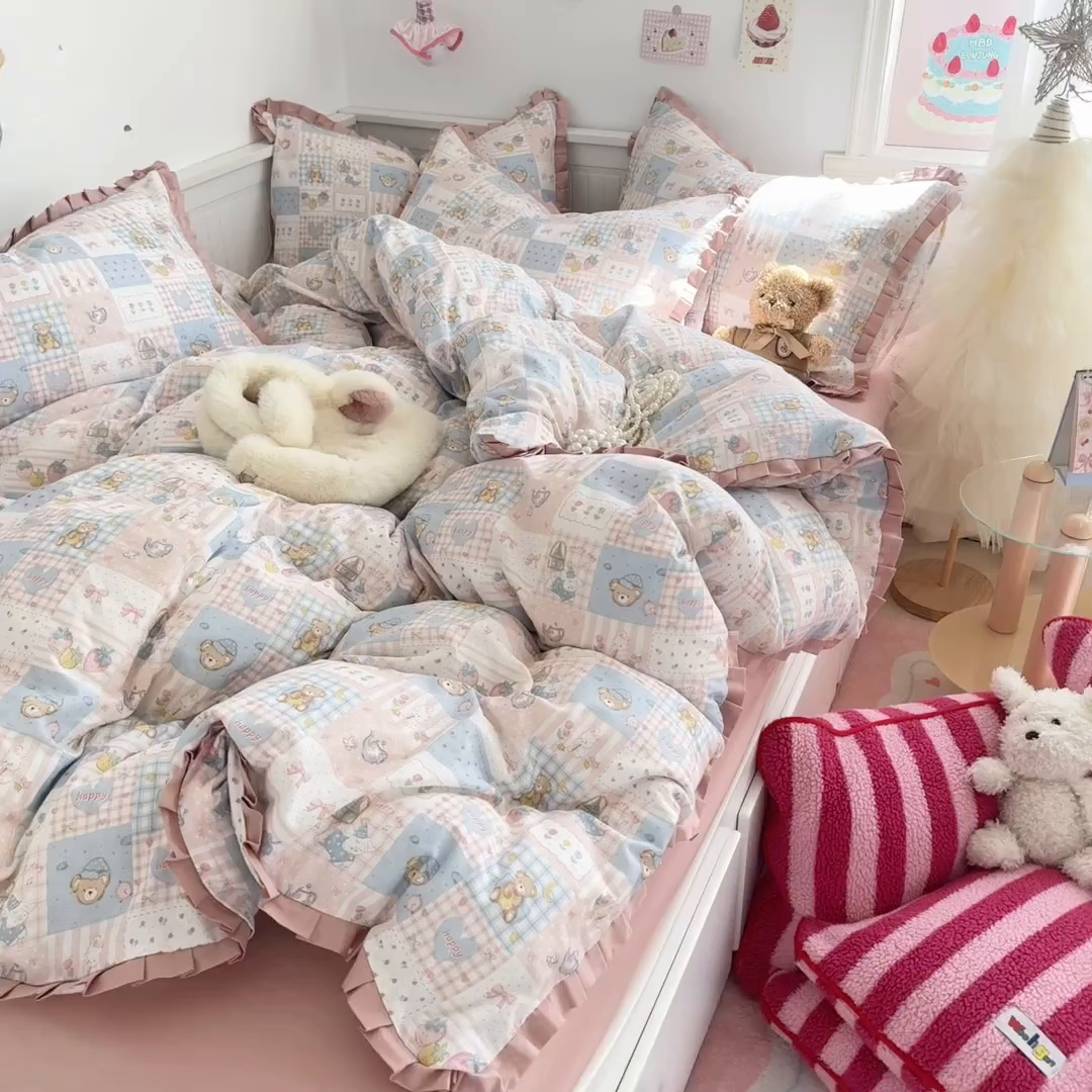 91家纺网 家纺一手货源 找家纺 呗旺鹿 2025新款双层纱韩式荷叶边款四件套 熊熊酱