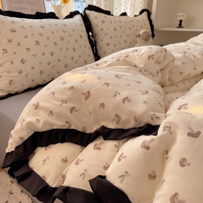 91家纺网 家纺一手货源 找家纺 红嘴企鹅 2025新款双层纱水洗棉赫本风四件套 赫本风-花蘑菇