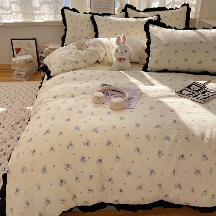 91家纺网 家纺一手货源 找家纺 红嘴企鹅 2025新款双层纱水洗棉赫本风四件套 赫本风-抱抱熊