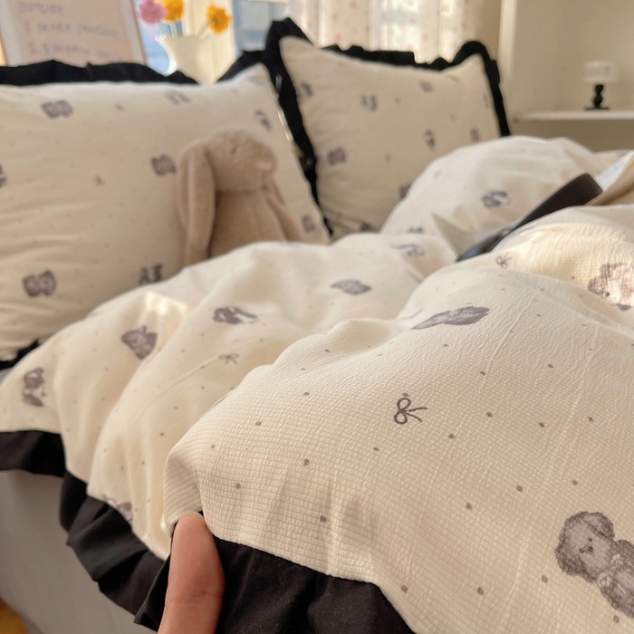 91家纺网 家纺一手货源 找家纺 红嘴企鹅 2025新款双层纱水洗棉赫本风四件套 赫本风-哈基米